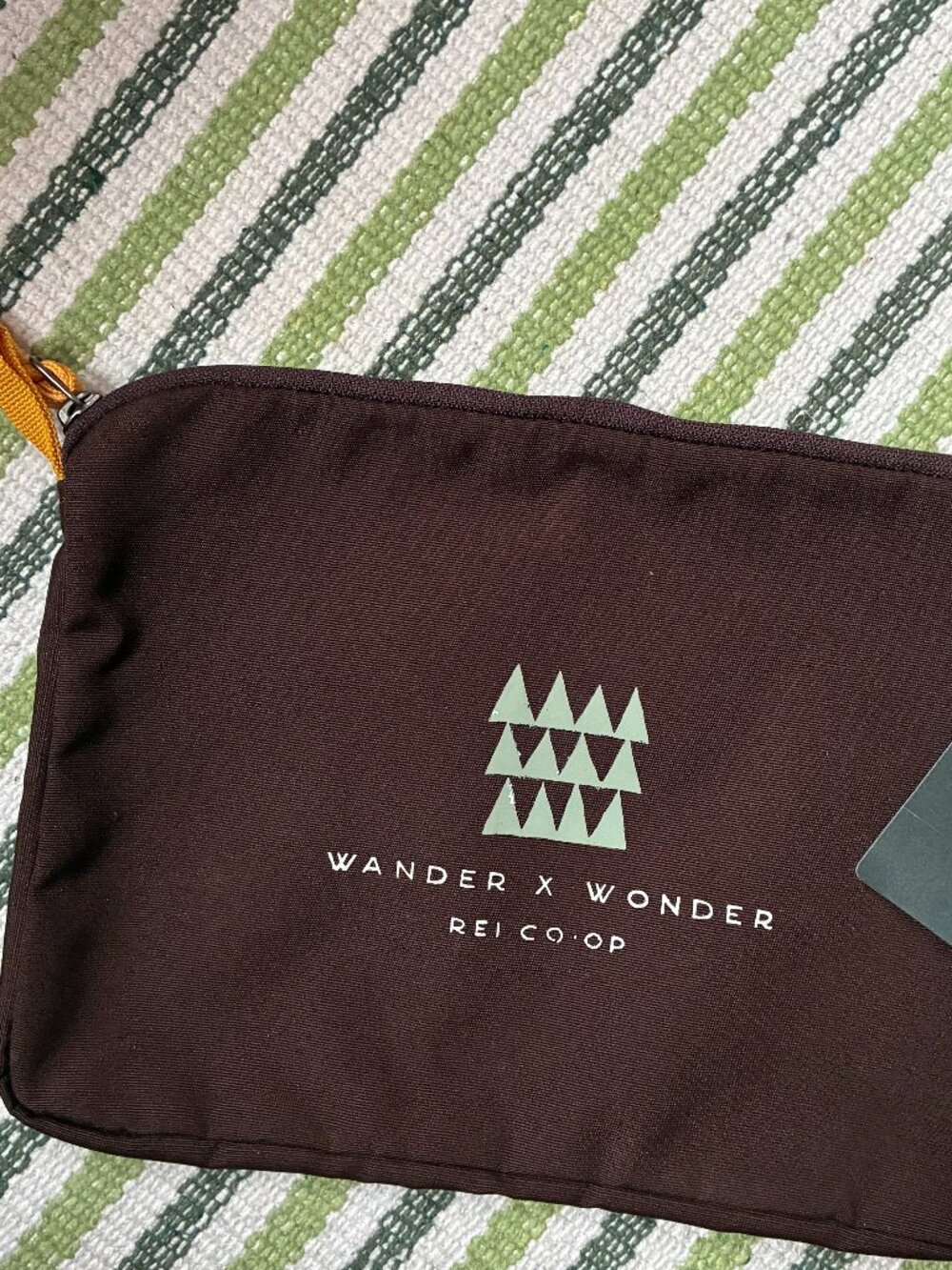 NWT REI Large Zip Pouch | Brown